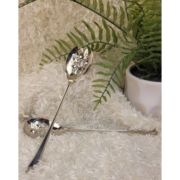 Vintage Sheffield, England, Silverplate Serving Set of 2 - Picture 10 of 12